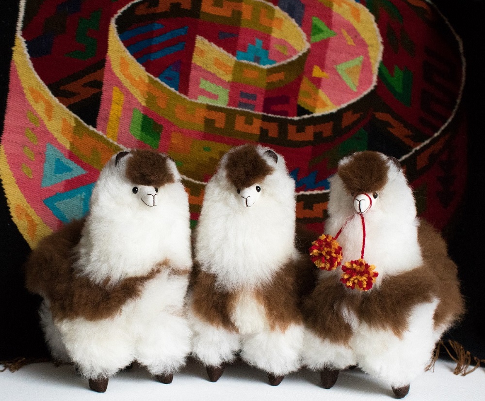 Fur-alpaca-9in-Cusco-c